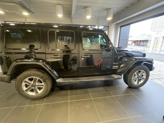 ラングラーアンリミテッド サハラ 4WD