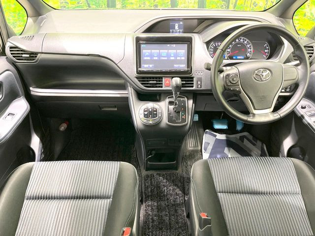 ヴォクシー2.0 ZS 煌