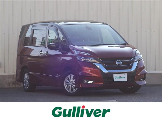 セレナ2.0 ハイウェイスター Vセレクション 4WD