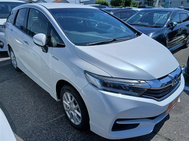 シャトル1.5 ハイブリッド X 4WD