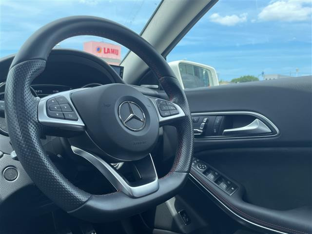 CLAシューティングブレークCLA180 AMGスタイル