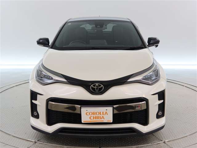 C-HRハイブリッド 1.8 S GR スポーツ