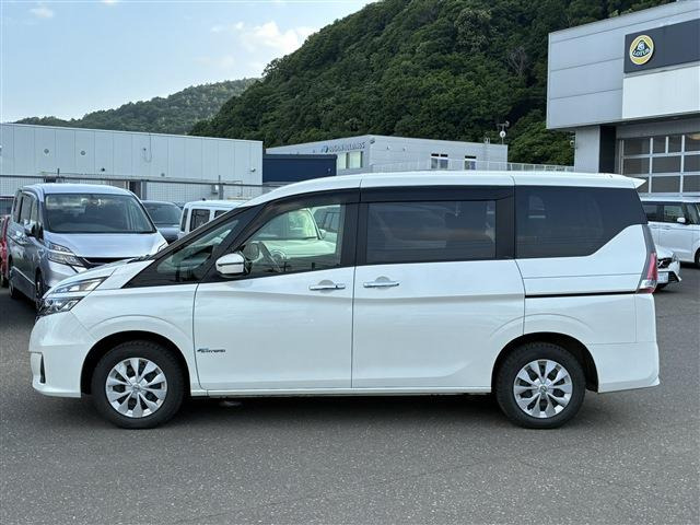 セレナ2.0 X 4WD