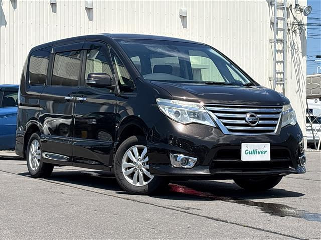 セレナ2.0 ハイウェイスター 4WD