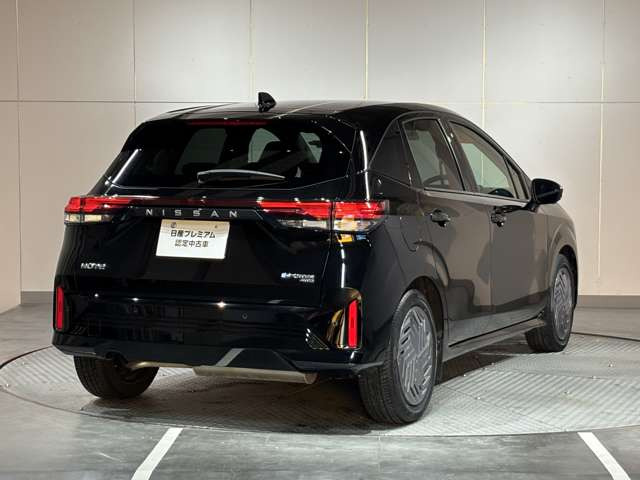 ノート1.2 X FOUR 4WD