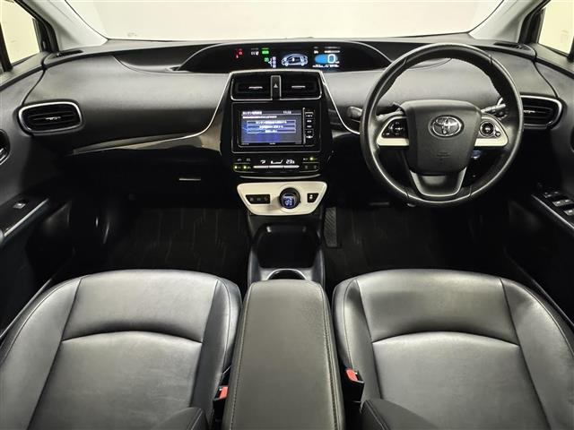 プリウス1.8 S ツーリングセレクション