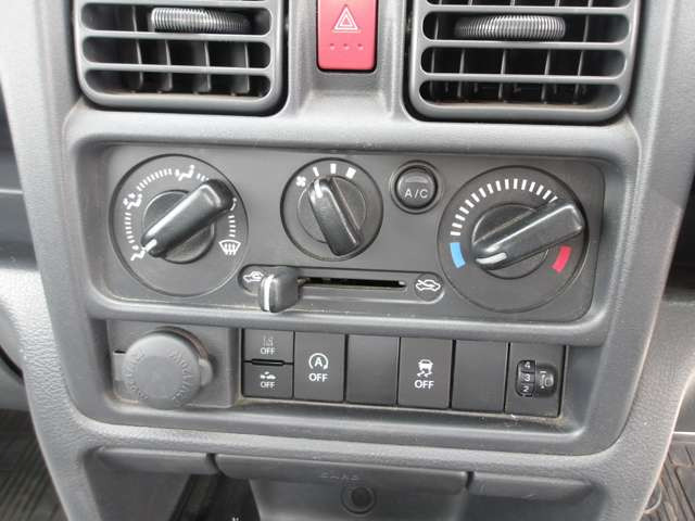 �G�A�R������