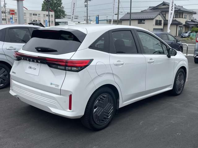 ノート1.2 X FOUR 4WD