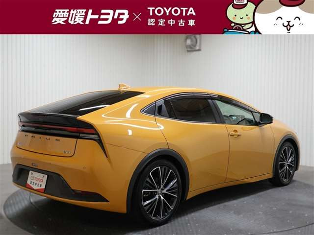 プリウス2.0 G E-Four 4WD