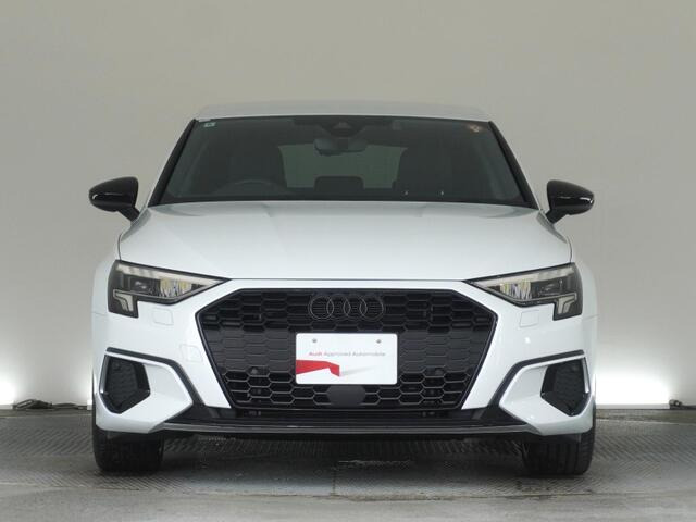 A3スポーツバック30 TFSI シグネチャーエディション