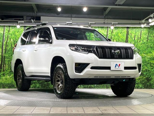 �������x�̃K���X�疌�ŝ����͂������A�㎿�ȃc���E����������B���O����_���J�����؂Ȉ��Ԃ�ی삵�A�F�����E�򉻂�h�~�B�u�e�X�v���b�V���R�[�g�v�A�u�e�v���~�b�T�R�[�g�v���炨�I�т��������܂��B