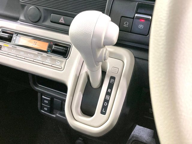 �y�I�[�g�G�A�R���z��x���D�݂̉��x�ɐݒ肷��΁A�ԓ��̉��x�����m�����ʂ≷�x�������Œ����B����&hellip;����&hellip;�Ɖ��x���X�C�b�`���������K�v�͂���܂���B���K�Ȏԓ���Ԃɂ͕K�{�̋@�\�ł��ˁ�