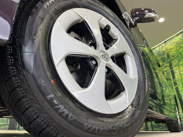 �y����15�C���`�A���~�z�C�[���z�O�ςɃ}�b�`���������A���~�z�C�[���𑕒����Ă���܂��B�e��ЊO�A���~�z�C�[����A�X�^�b�h���X�^�C�����戵�����Ă���܂��B���񂲑��k����������