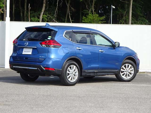 エクストレイル2.0 20Xi ハイブリッド 4WD