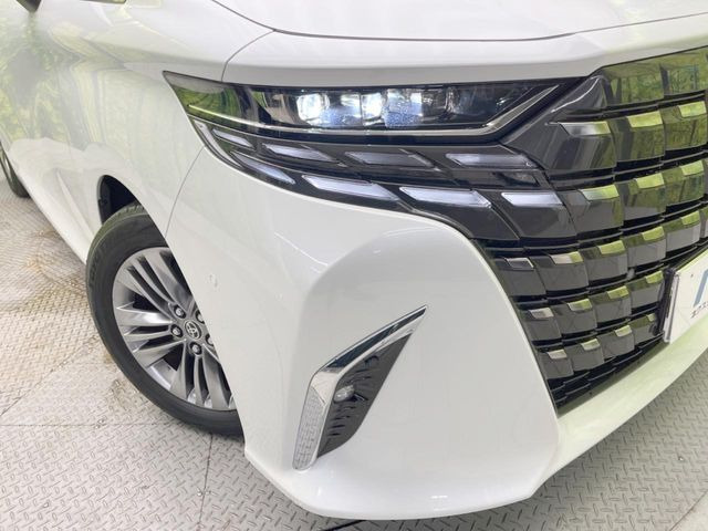 �yLED�w�b�h���C�g�z���V����ԑ��s�����ǍD�Ȏ��E���m�ۂ����S���ĉ^�]�ł��鍂�P�xLED�w�b�h���C�g�𑕔�!�_�����x�������A����d�͂��}�����Ă��܂��B