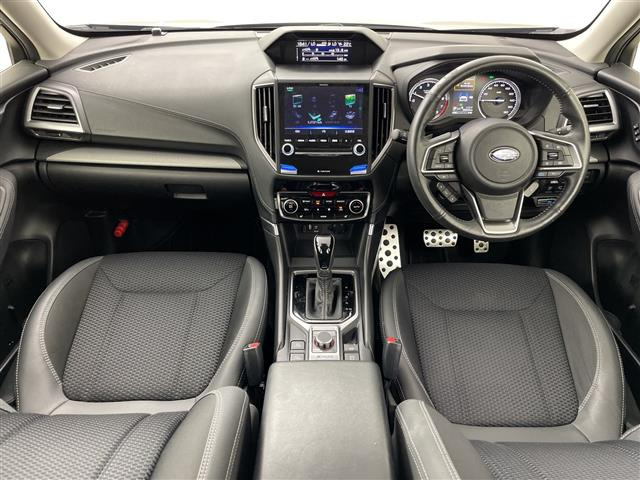 フォレスター2.0 アドバンス 4WD