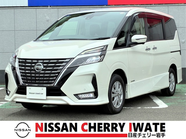 セレナ2.0 ハイウェイスターV 4WD