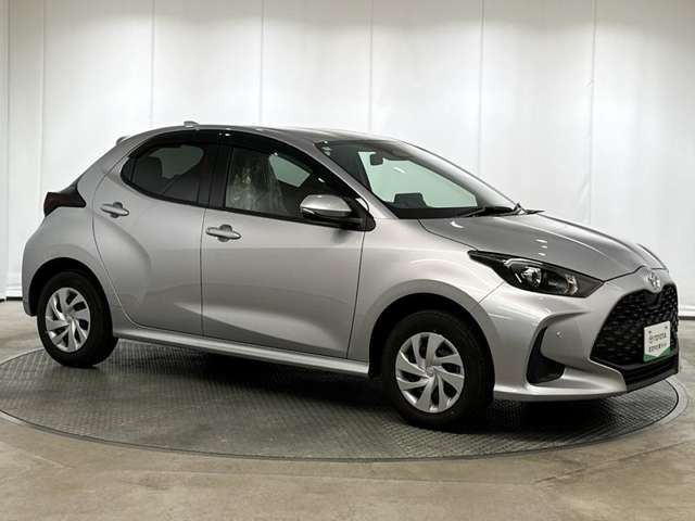 ヤリス1.5 X 4WD