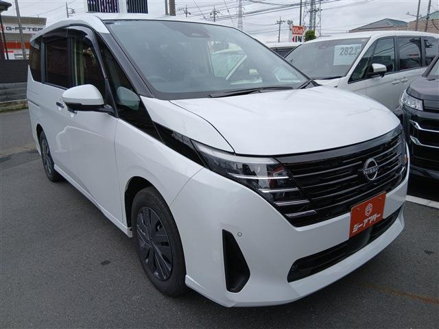 セレナ1.4 e-POWER XV
