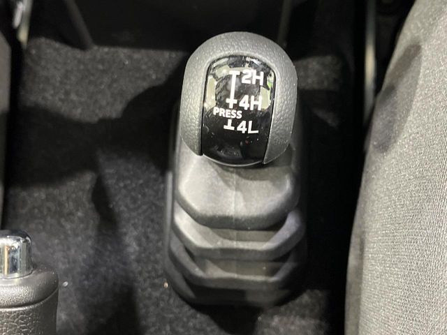 ジムニーノマド1.5 FC 4WD