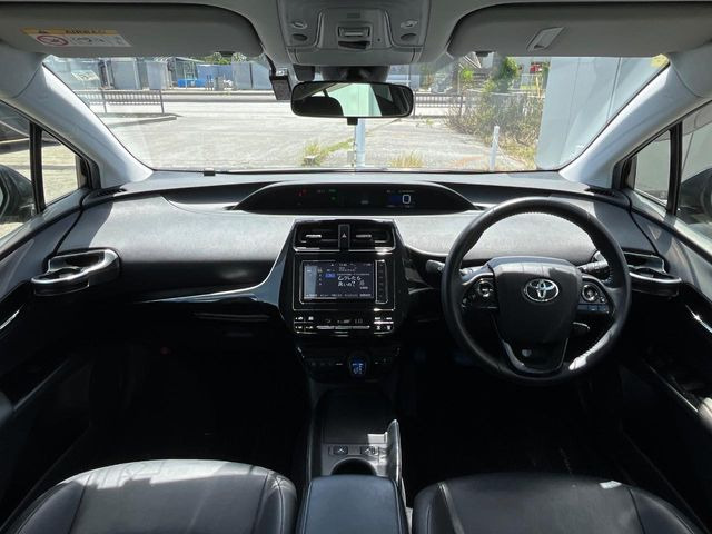プリウス1.8 S ツーリングセレクション