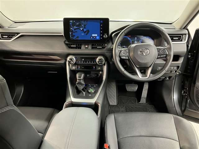RAV42.5 ハイブリッド G E-Four 4WD