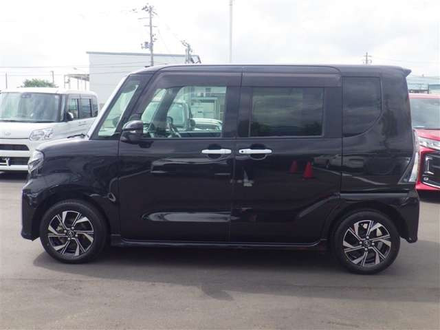 タントカスタムX 4WD