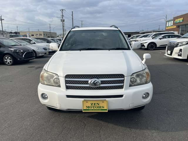 クルーガーハイブリッド3.3 Gパッケージ 4WD