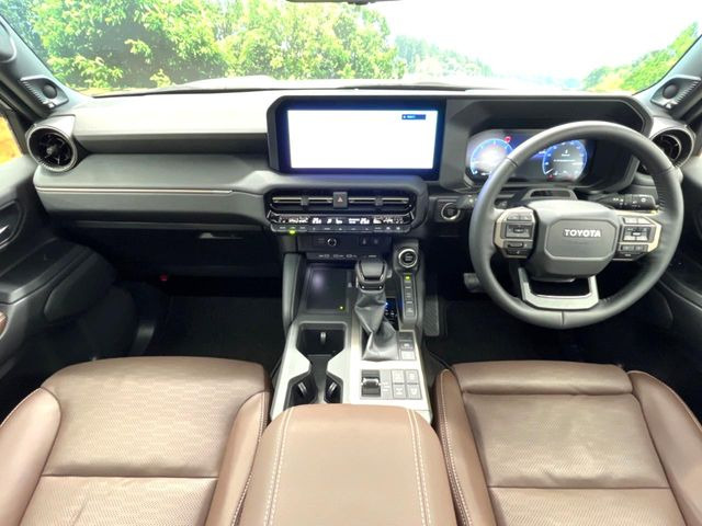 ランドクルーザー2502.8 ZX ディーゼル 4WD