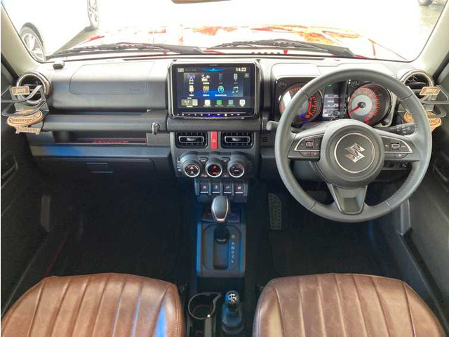 ジムニーノマド1.5 FC 4WD