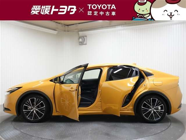 プリウス2.0 G E-Four 4WD