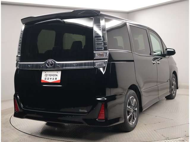 ヴォクシー2.0 ZS 煌III