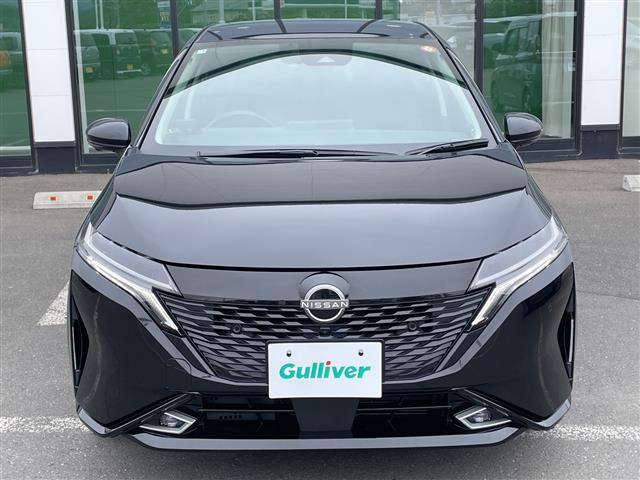 ノートオーラ1.2 G FOUR レザーエディション 4WD