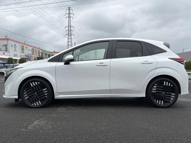 ノートオーラ1.2 G レザーエディション