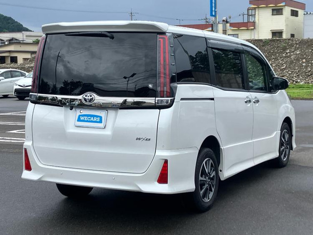ノア2.0 Si W×B III 4WD
