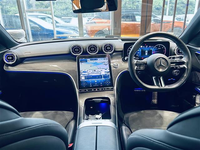 CクラスワゴンC220d アバンギャルド AMGライン