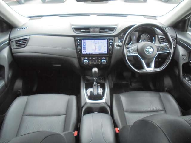 エクストレイル2.0 20Xi 4WD