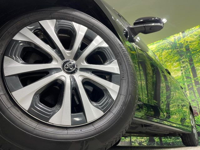 �y����15�C���`�A���~�z�C�[���z�O�ςɃ}�b�`���������A���~�z�C�[���𑕒����Ă���܂��B�e��ЊO�A���~�z�C�[����A�X�^�b�h���X�^�C�����戵�����Ă���܂��B���񂲑��k����������
