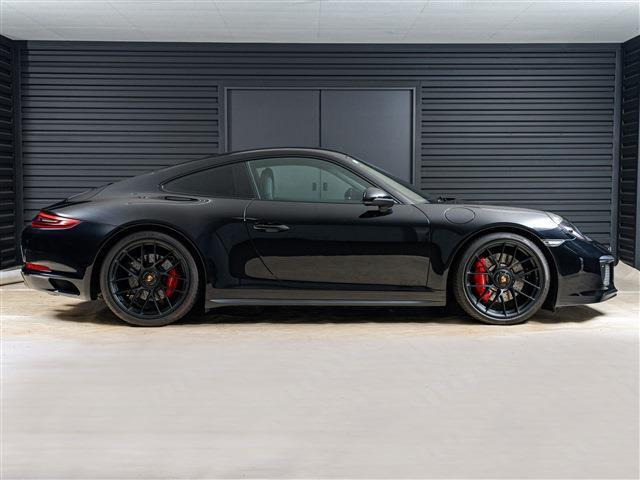 911カレラ GTS PDK