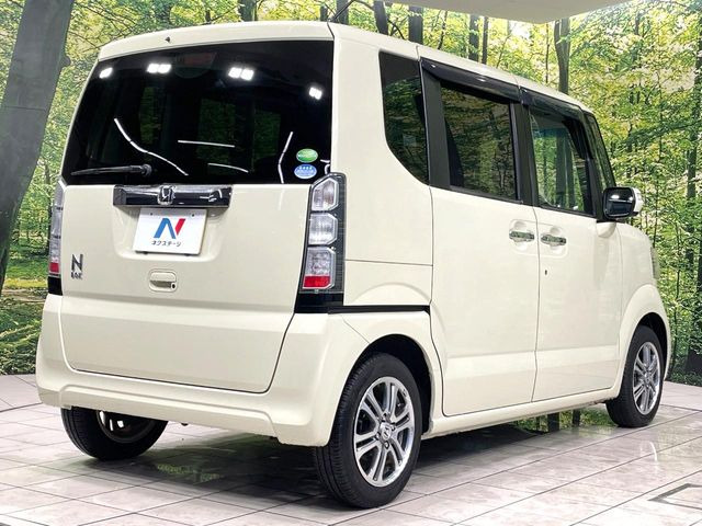 ☆全国のネクステージからお取り寄せが可能※!遠方の店舗に展示してあるクルマが気になる場合も、最寄りの店舗でご覧いただくことが可能です!是非私たちに要望をお聞かせください!※別途費用