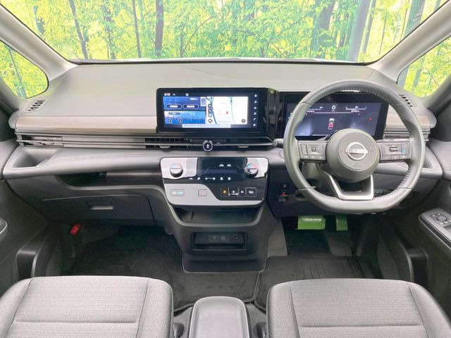 セレナ1.4 e-POWER ハイウェイスターV