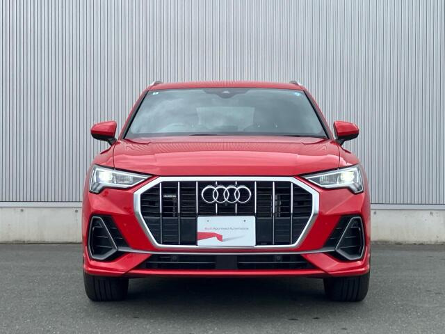Q3