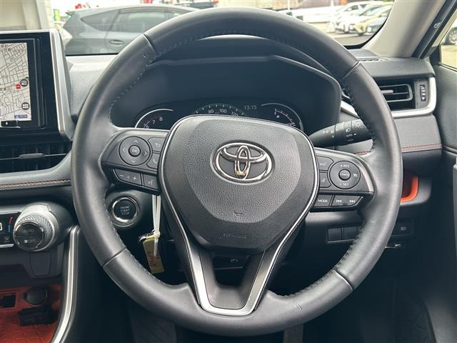 RAV42.0 アドベンチャー 4WD