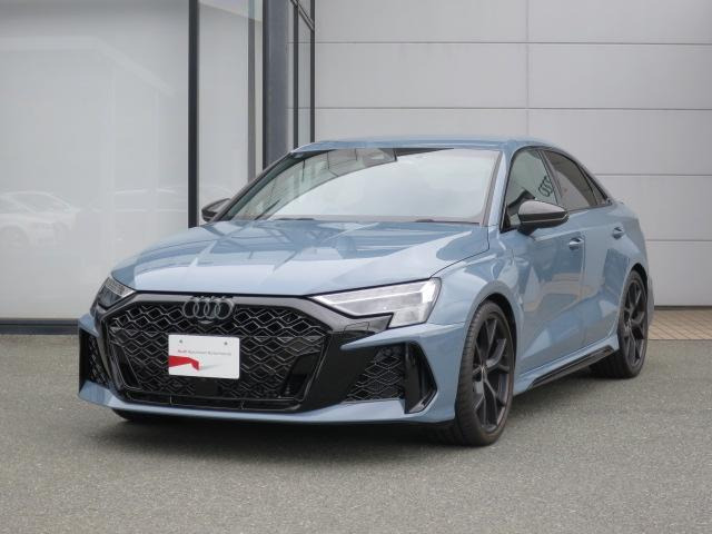RS3セダン2.5 4WD