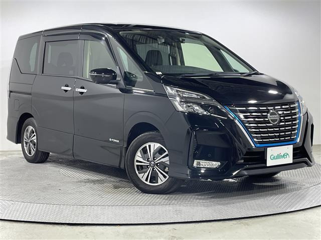 セレナ1.2 e-POWER ハイウェイスターV