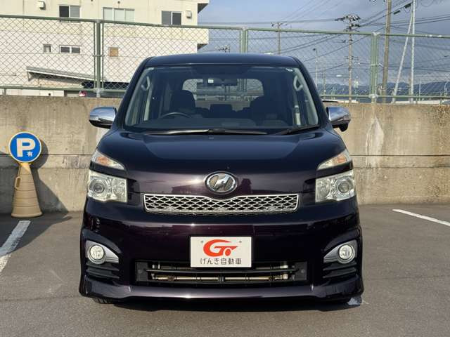 ヴォクシー2.0 ZS 煌II 4WD