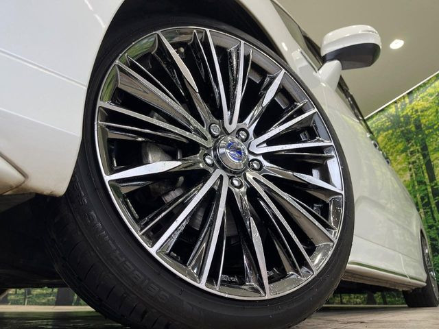 �y19�C���`�A���~�z�C�[���z�O�ςɃ}�b�`�����A���~�z�C�[���𑕒����Ă���܂��B�e��A���~�z�C�[����A�X�^�b�h���X�^�C�����戵�����Ă���܂��B���񂲑��k����������