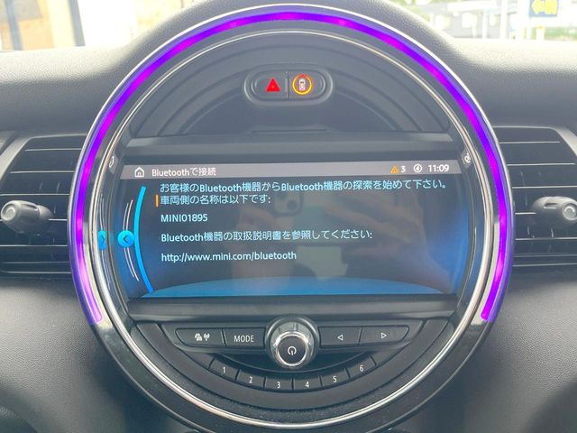 ��Bluetooth:���莝���̃X�}�[�g�t�H���ȂǂƐڑ����A�n���Y�t���[�ʘb��Տꊴ����~���[�W�b�N�Đ������y���݂��������܂��B�����ڑ��ł��̂Ŕς킵��������܂����