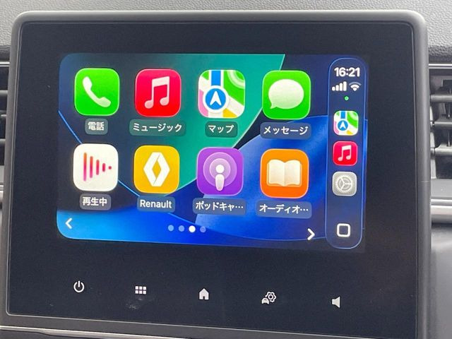 ��Apple Car Play:�X�}�z�Ƃ̗L���ڑ��ŁA�i�r�E�I�[�f�B�I�Đ��ȂǃX�}�z�̃A�v���@�\����ʂł��g����֗��@�\�ł�!