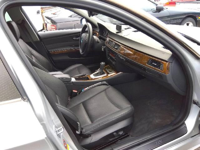 3シリーズセダン325i